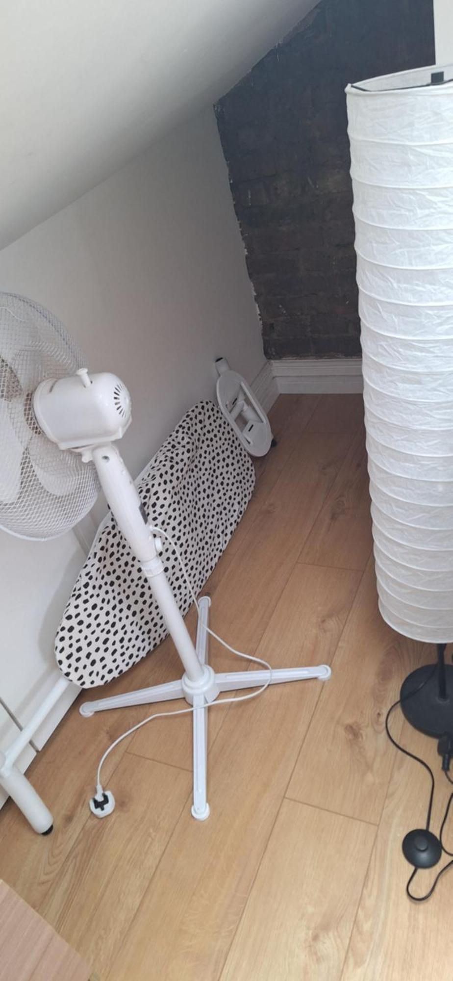 Homestay Beautiful Loft With En-suit In A Family House, London
